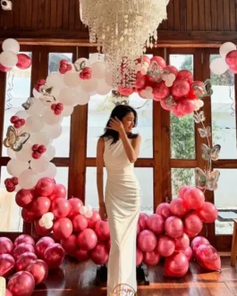 Trendy Rose Gold Birthday Decor